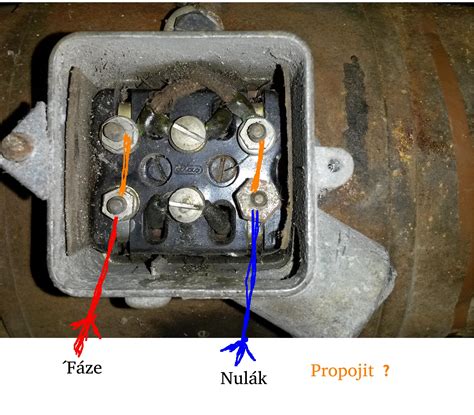 Schéma rozvodového systému motoru s vyznačenými hlavními komponenty