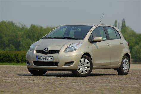 Infografika: Přehled spodních dílů Toyota Yaris 2009 a jejich funkce