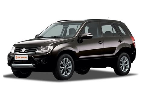 Exteriér Suzuki Grand Vitara s výraznou maskou a robustními prvky