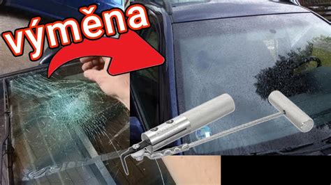 Ilustrační obrázek - detail předního skla automobilu