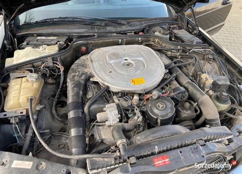 Mercedes 3.8L V8 z W126 - ikona konstrukční i estetická