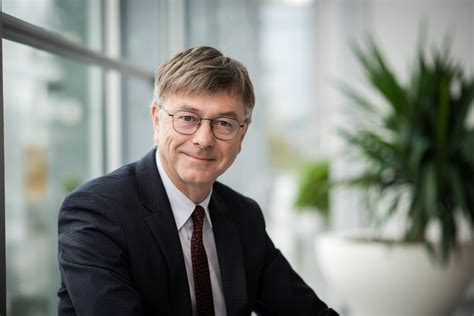 Fotografie Alexandra Henzlera, nového generálního ředitele Mercedes-Benz Česká republika