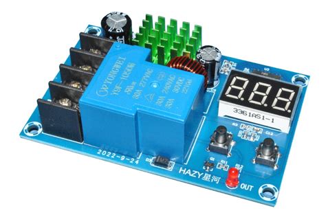 elektronické komponenty elektromotoru a senzory