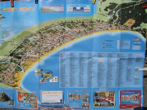 Mapa pláže Slunečné pobřeží a polohy hotelu Chaika v blízkosti promenády