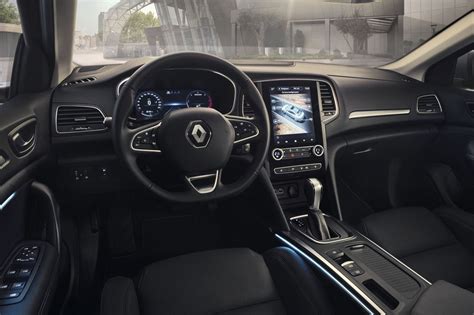 Detailní záběr na interiér Renaultu Mégane GrandCoupé s digitálním přístrojovým štítem