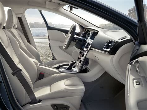Interiér Volvo V40 s vyhřívanými sedačkami