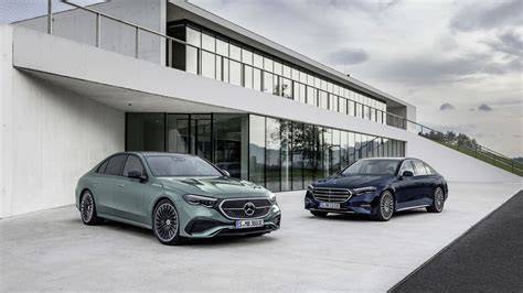 Logo a pobočkové mapy dealerství Mercedes-Benz v České republice
