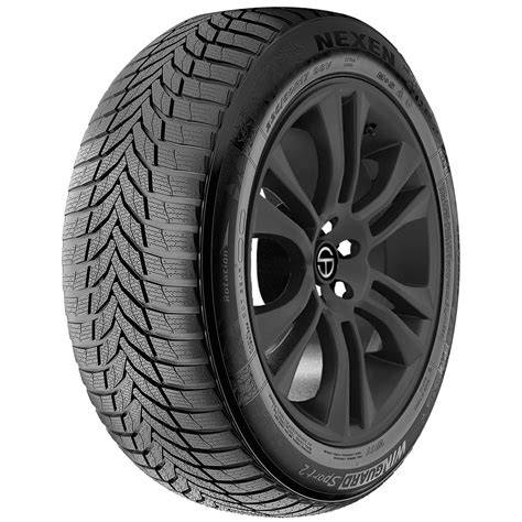 Náhled zimních pneumatik Nexen 205/55 R17 a Winguard Sport 2