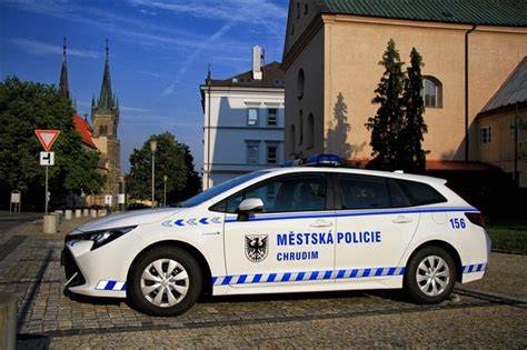 Infografika: Vlastnosti městského vozidla pro policii a rychlé zásahy