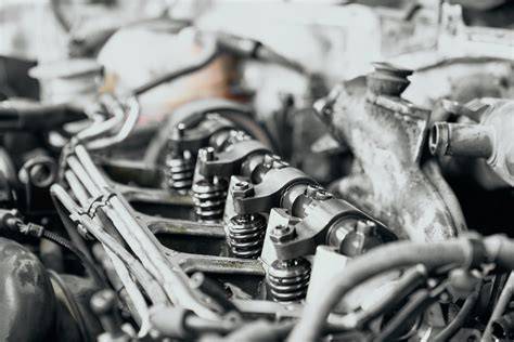 Infografika: Diagnostika klepání motoru a kolísání volnoběhu
