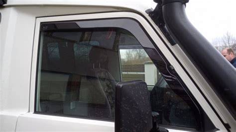 Deflektory oken pro Toyota Land Cruiser J70/J7