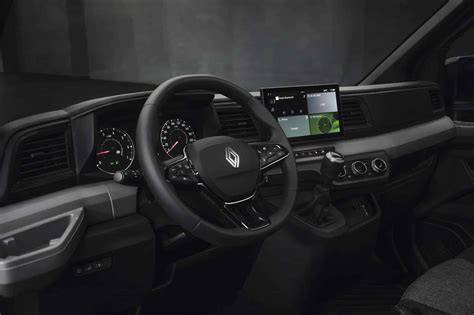 Infografika: Přehled diagnostických protokolů a HS/LS CAN pro Renault Master