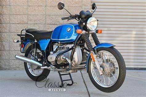 Ilustrace: schéma montáže nosiče kufru na BMW R80