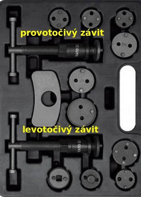 Infografika: Správný postup zatlačení brzdových pístků a zajištění správného směru otáčení pro ruční brzdu