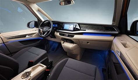 Interiér vozu s vyhřívanými sedadly a elektrickým nastavením