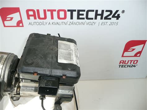 Infografika: Srovnání tradičního a hydraulického podvozku Citroën