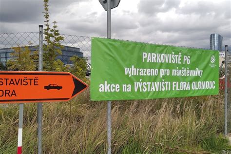 Ilustrační foto mnichovského výstaviště během automobilové výstavy