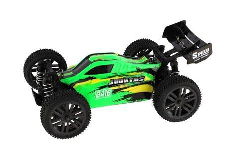 Video ukázka: terénní RC buggy v akci