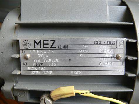 štítek elektromotoru MEZ 3AP90S-4