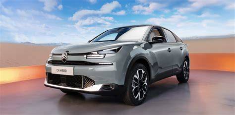 Infografika: Porovnání pohonných jednotek Citroën C4 Cactus a C4 Cactus Hybrid