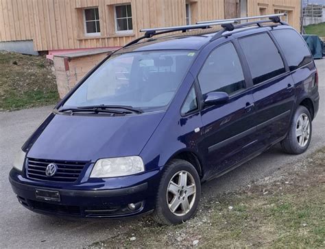 Infografika: VW Sharan 4x4 - hlavní parametry a výbava
