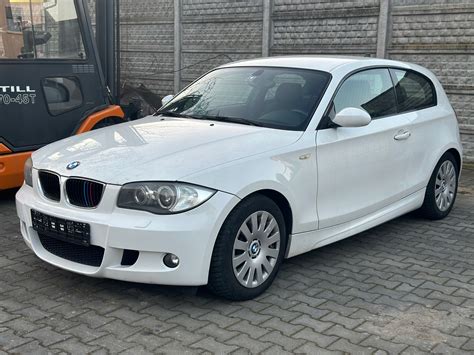 Infografika: Technické údaje BMW Seria 1 E87 a rozdíly mezi verzemi