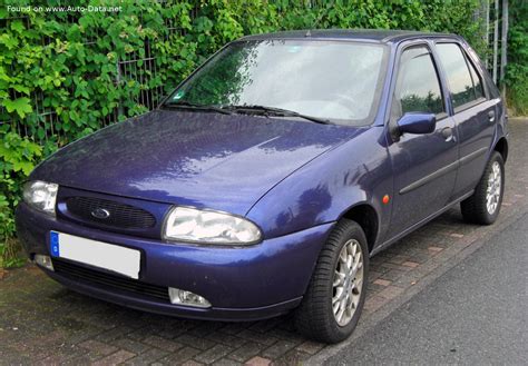 Fotografie: M 93, Attribution, via Wikimedia Commons - Galerie vozidel Ford Fiesta Fiesta IV (Mk4) 5 door