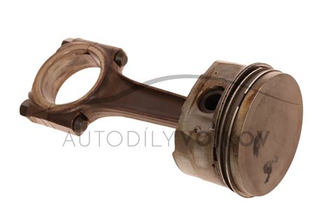 Detailní pohled na H-Beam ojnice s označením materiálu a konstrukce