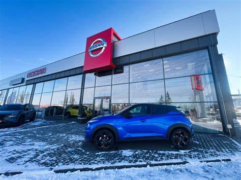 Infografika: Tok spolupráce Aleše Kubíka a Nissan - rally, showroom a digitální studio