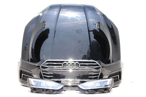 Detail masky chladiče Audi 