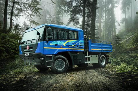 Grafika: unifikovaný podvozek Tatra a možnosti konfigurací 4x4, 6x6, 8x8, 10x10