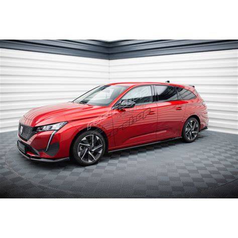 Infografika s rozměry a umístěním bočních lišt na Peugeot 208
