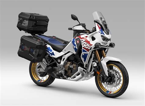 motocykl Honda Africa Twin s nainstalovaným tlumičem SC-Project Adventure-R