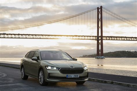 Designové prvky exteriéru Škoda Superb Combi