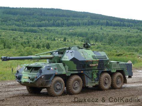 ShKH vz. 77 na podvozku Tatra 815