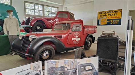 Expozice vozidel v autosalonu
