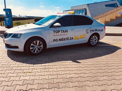 Infografika: Přehled služeb Modrého anděla - Fix Taxi, Fix Business, Letištní transfery, Odvoz vozu, XL Business, Kids Taxi, Kurýr
