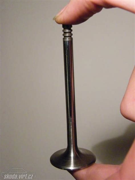 Schéma sacího ventilu s vyznačenými rozměry