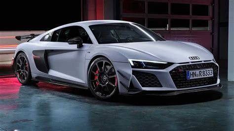 Infografika: Schéma elektrického pohonu Audi R8 Spyder s 2×200 W motory a 24V/14Ah baterií