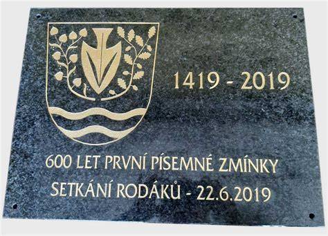vzor písma a možnosti gravírování na nerezové prahové liště
