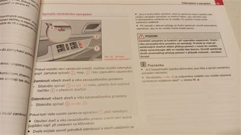 Ilustrace rozhraní digitálního návodu k obsluze vozu