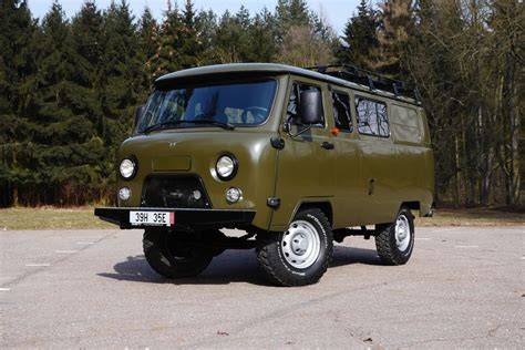 UAZ Buchanka terénní dodávka - vizuální přehled