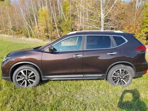 Ilustrační foto vozu Nissan X-Trail v terénu