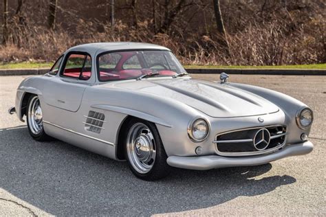 Mercedes-Benz 300 SLS replika pro evropskou premiéru v ČR