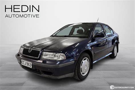 Infografika: Umístění lišt a dekorativních prvků pro Octavia 1997