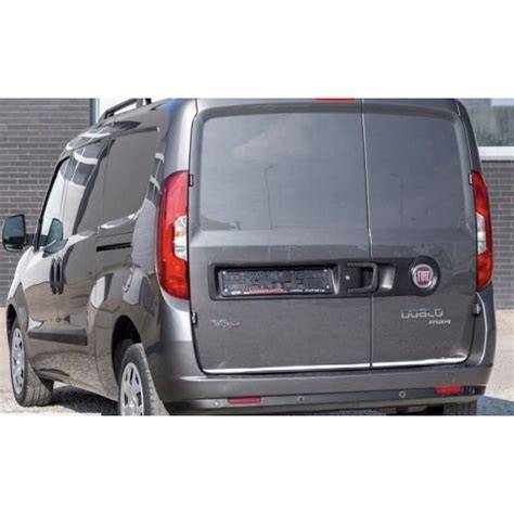 nerezove chrom listy na dvere a masku Fiat Doblo