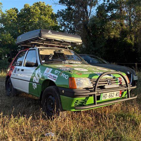 infografika_pouzdro_smerovka_peugeot205