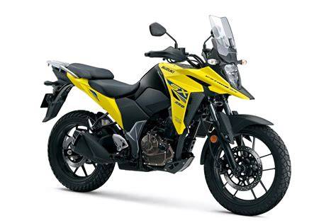 Konstrukční diagram krytu motoru na modelu Suzuki V-Strom s označením montážních bodů