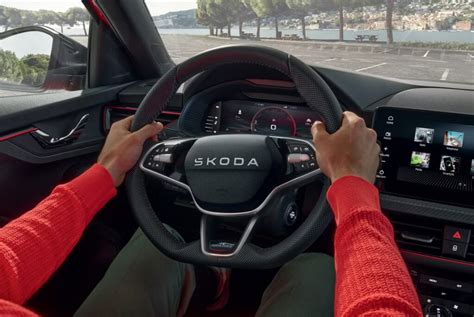 Interiér vozu Škoda s digitálním přístrojovým panelem