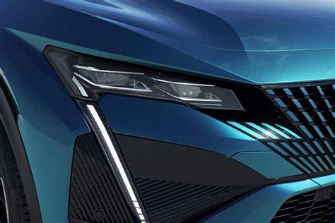 Obrázek: Peugeot 2008 s výraznou přední maskou a LED světlomety